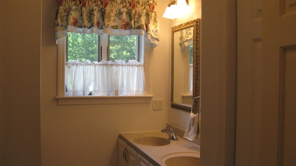 351 Old Wolfeboro Road Alton NH 03809