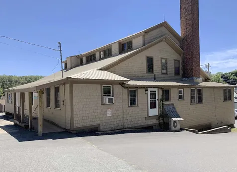 6 Grove Street Wolfeboro NH 03894