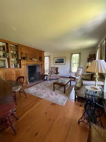 1153 Montalona Road Dunbarton NH 03046