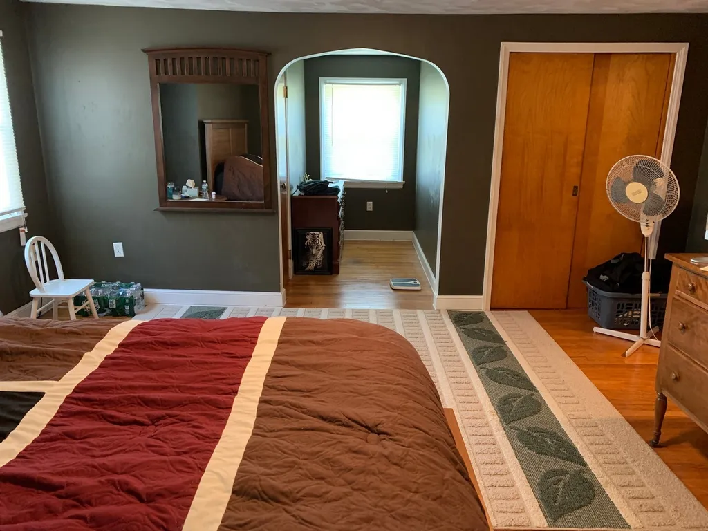 29 Strawberry Lane Hinsdale NH 03451