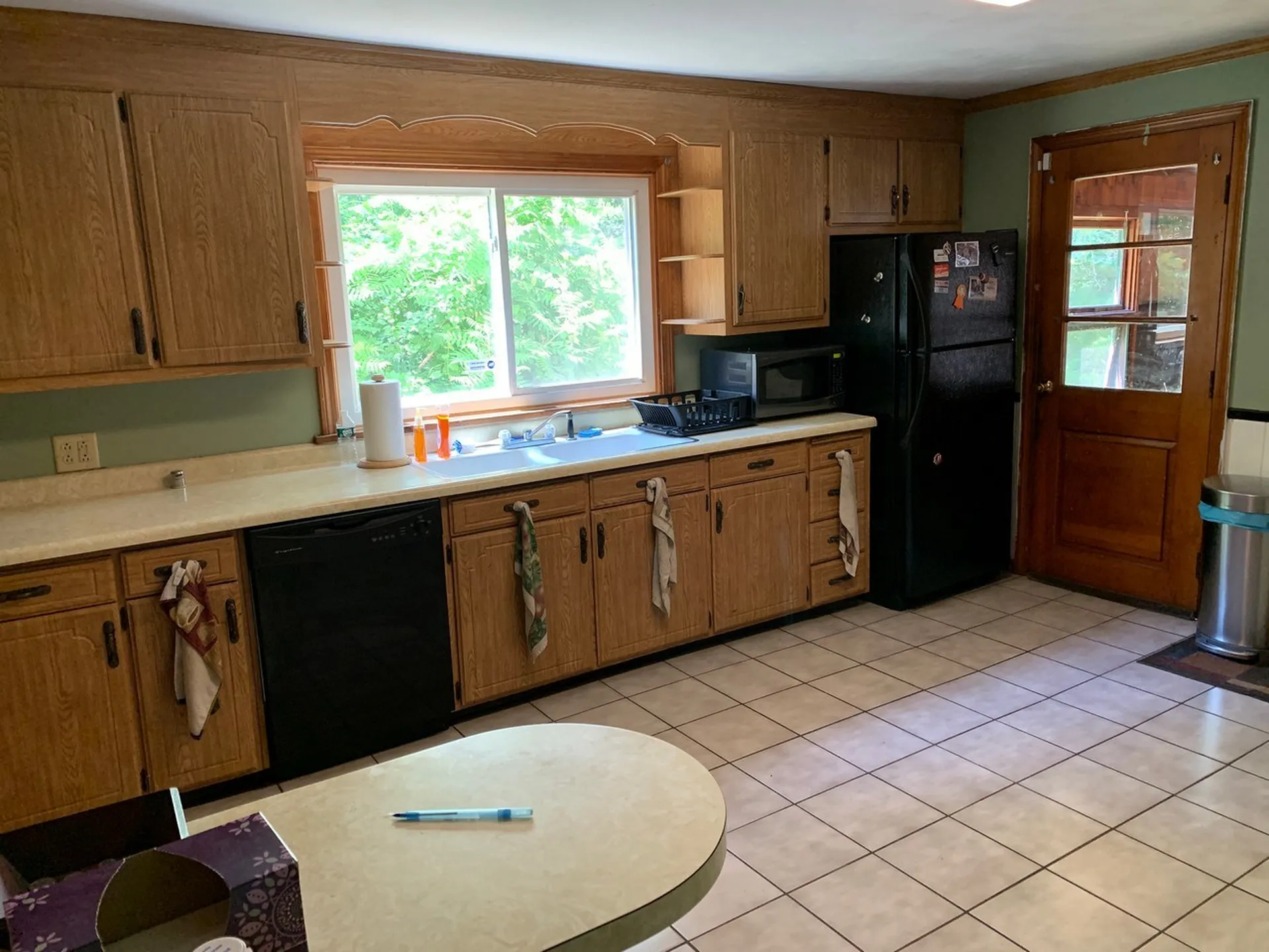 29 Strawberry Lane Hinsdale NH 03451