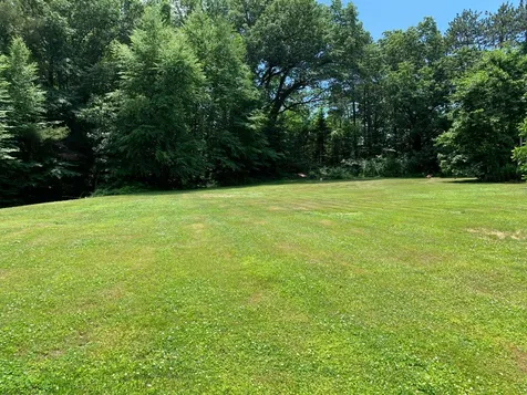 29 Strawberry Lane Hinsdale NH 03451