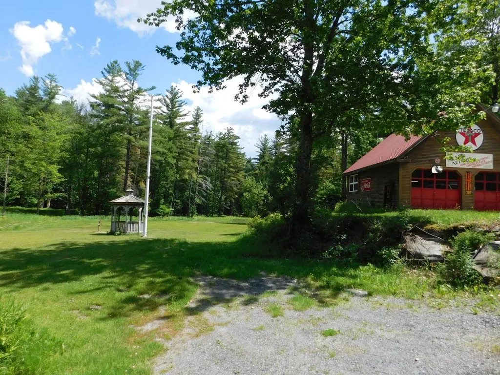 1489 Stage Road Richmond VT 05477