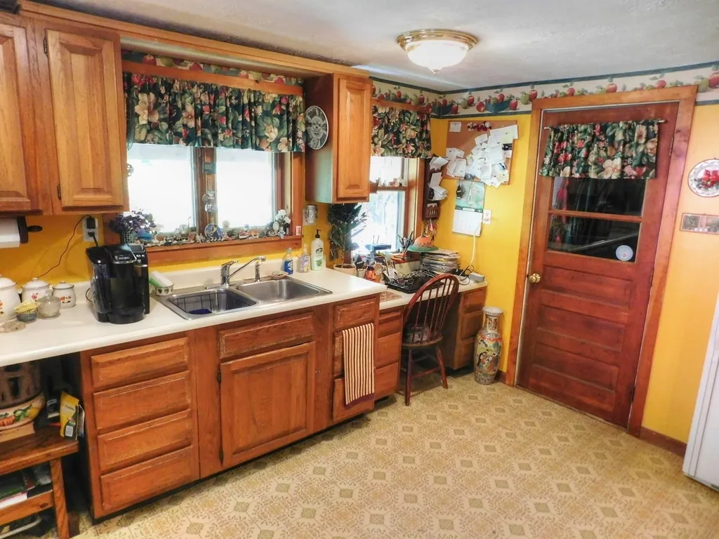 1489 Stage Road Richmond VT 05477