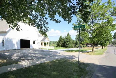81 Cottage Park Bristol VT 05443