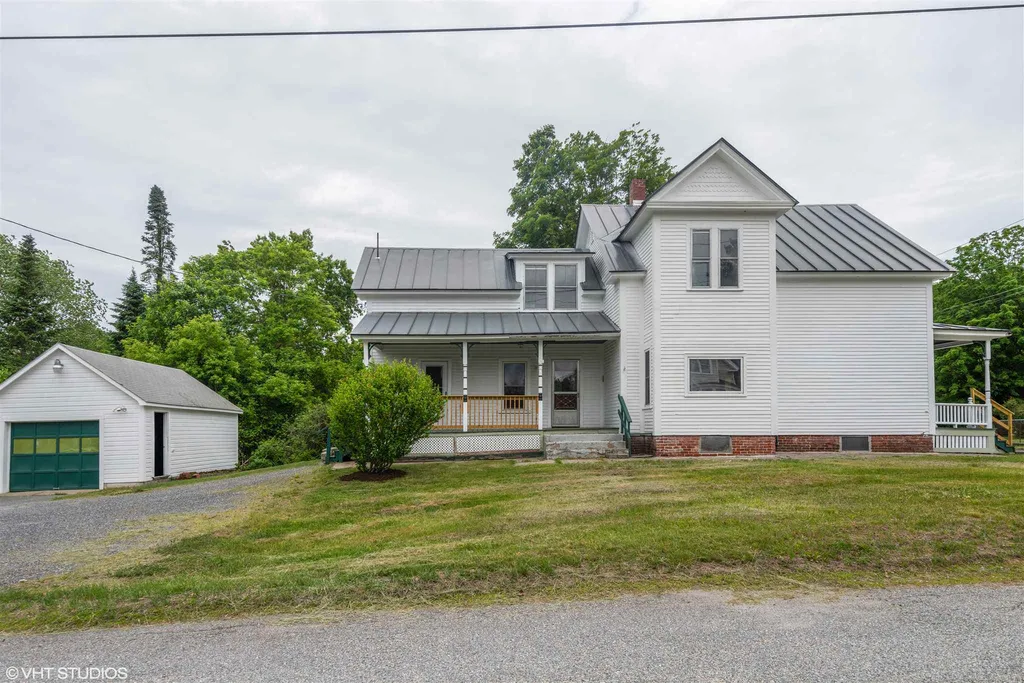 25 Ascutney Street Claremont NH 03743