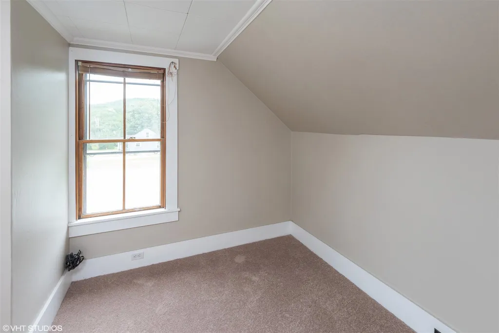 25 Ascutney Street Claremont NH 03743
