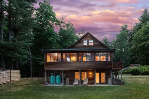 3 Allen Road Windham NH 03087
