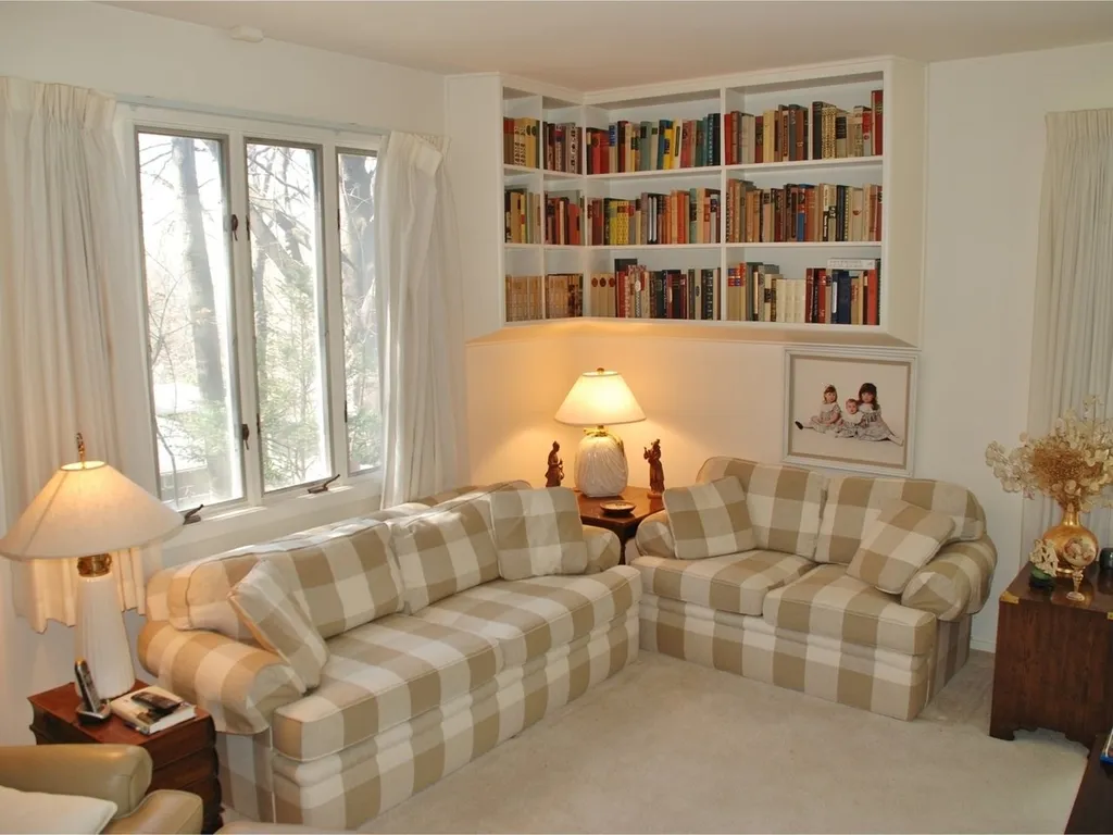 68 Crescent Road Burlington VT 05401