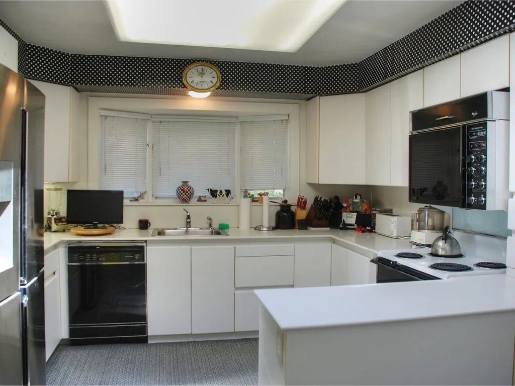 68 Crescent Road Burlington VT 05401