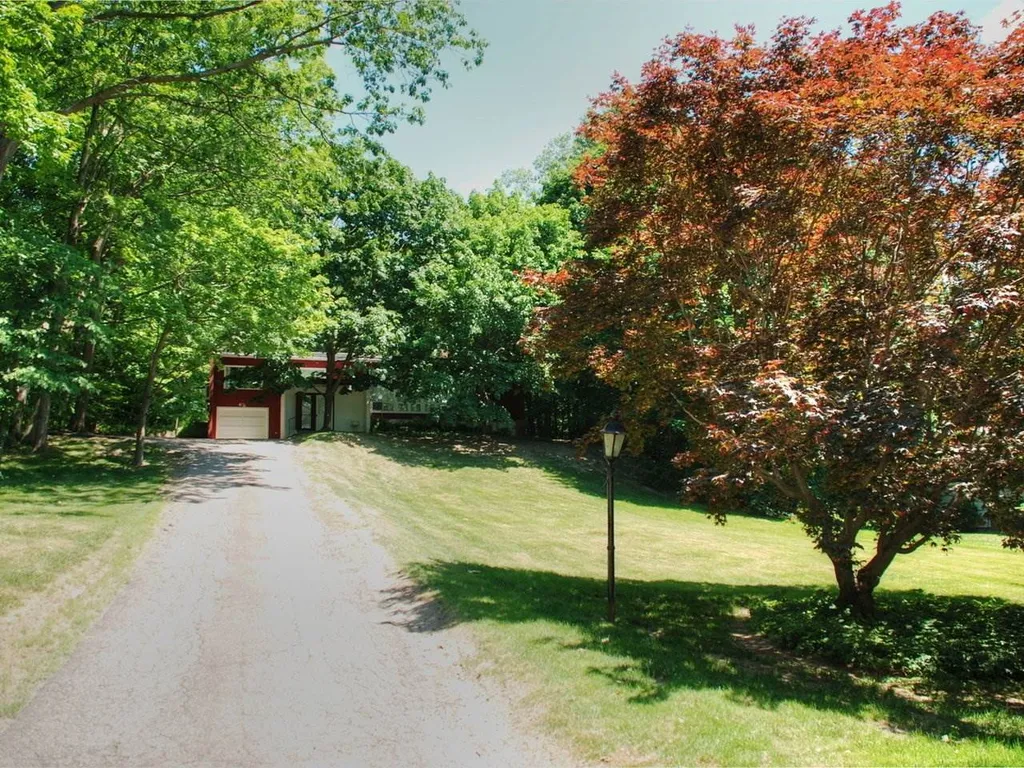 68 Crescent Road Burlington VT 05401