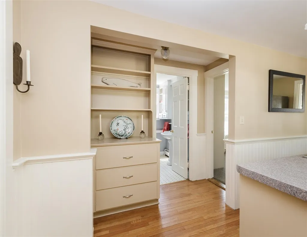 18 Brentwood Road Exeter NH 03833