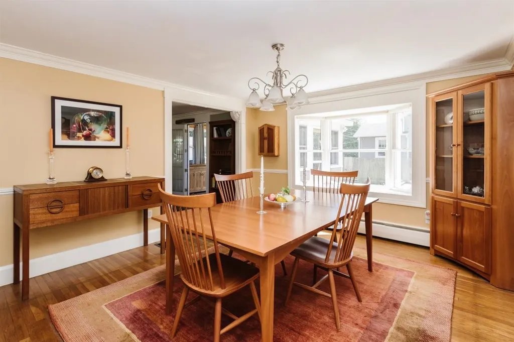 18 Brentwood Road Exeter NH 03833