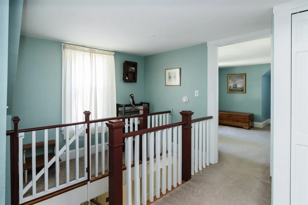 18 Brentwood Road Exeter NH 03833