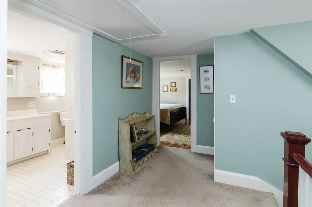 18 Brentwood Road Exeter NH 03833