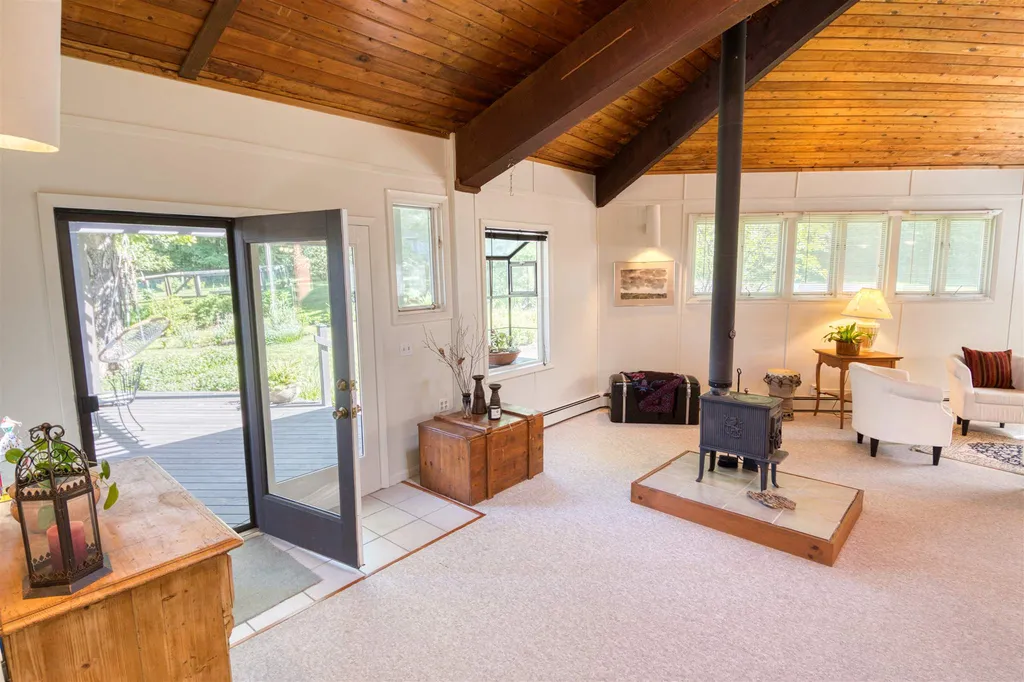 25 Valley View Court Westford VT 05494