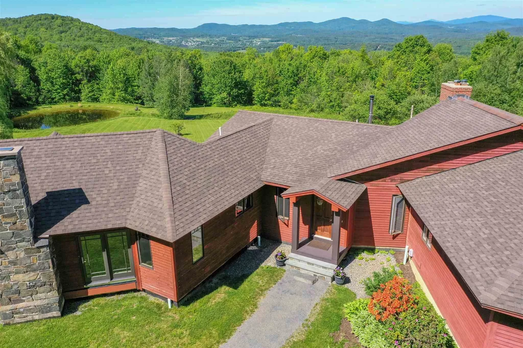 25 Valley View Court Westford VT 05494