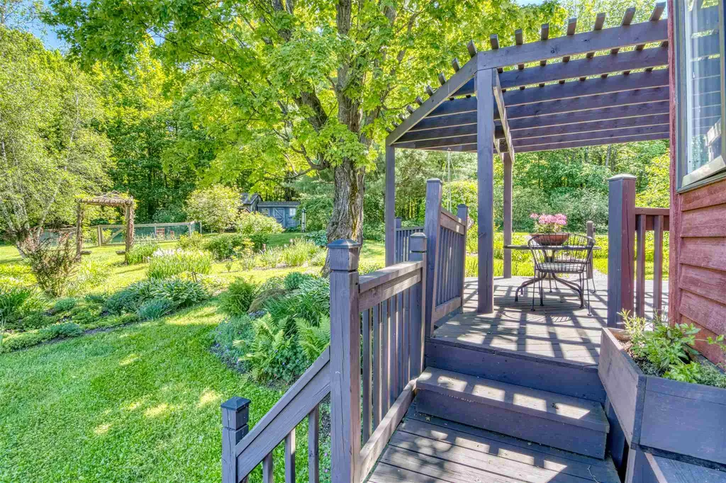 25 Valley View Court Westford VT 05494