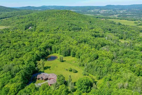 25 Valley View Court Westford VT 05494