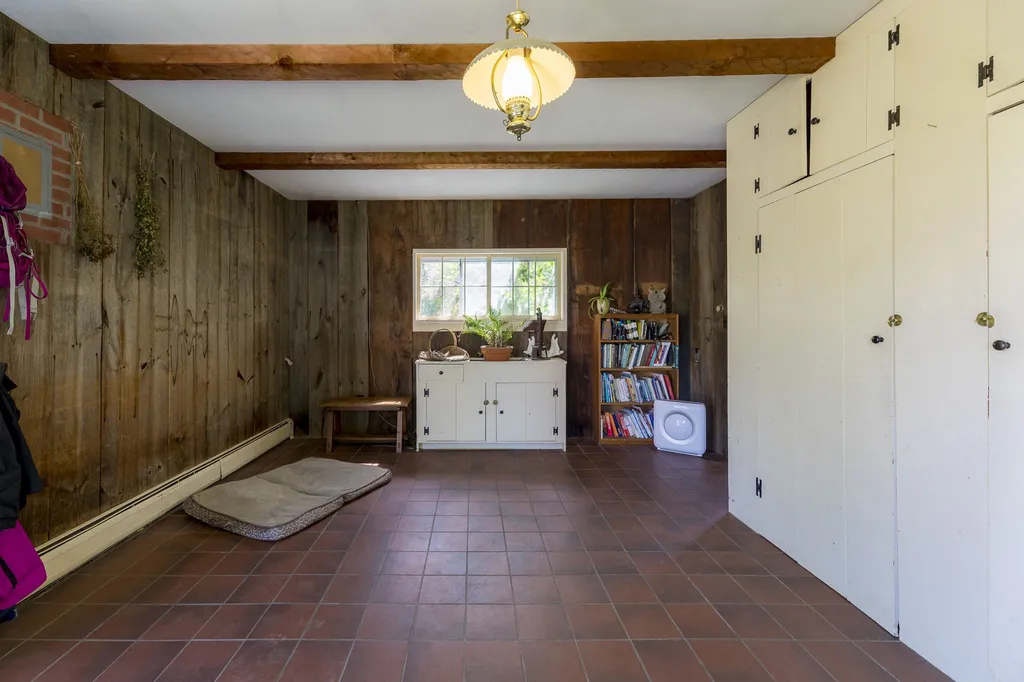 146 Dyer Road Sharon VT 05065
