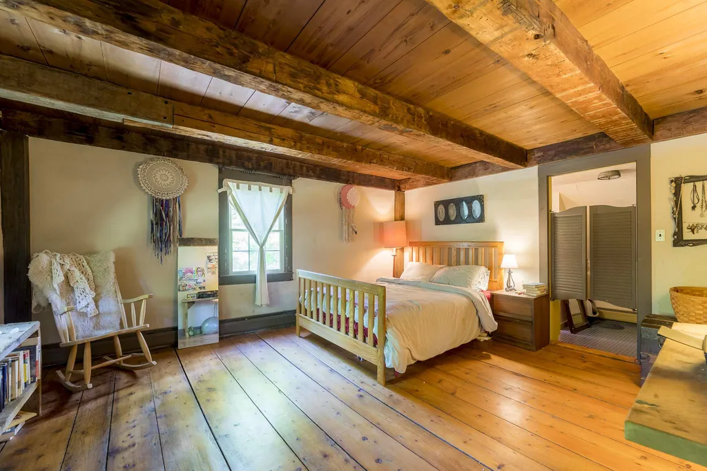 146 Dyer Road Sharon VT 05065
