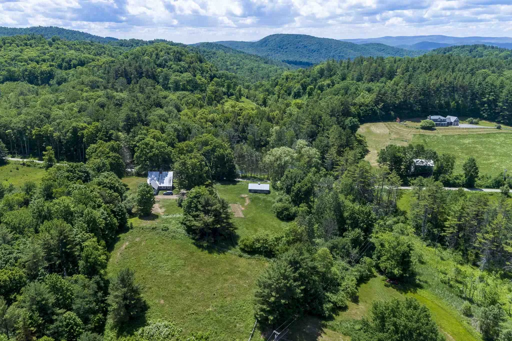 146 Dyer Road Sharon VT 05065
