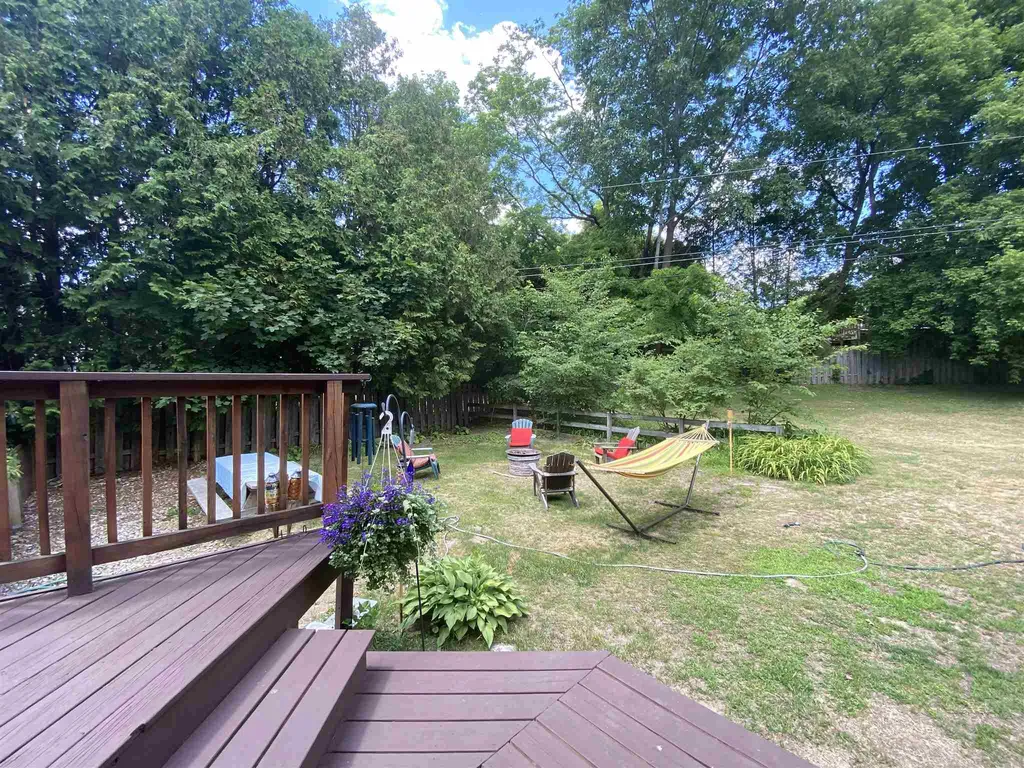 20 Grove Street Proctor VT 05765