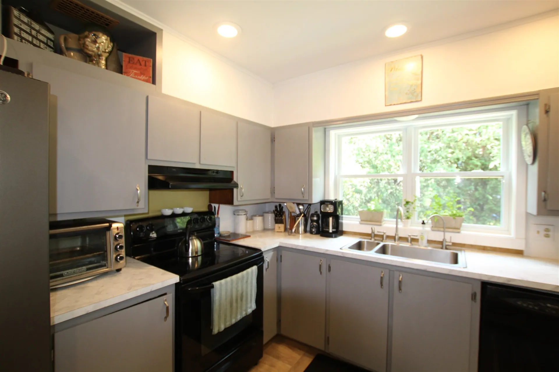 20 Grove Street Proctor VT 05765