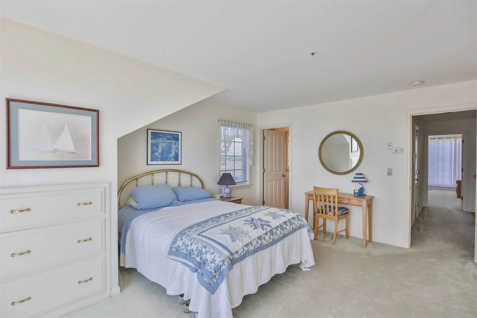 22 Cliff Avenue Hampton NH 03842