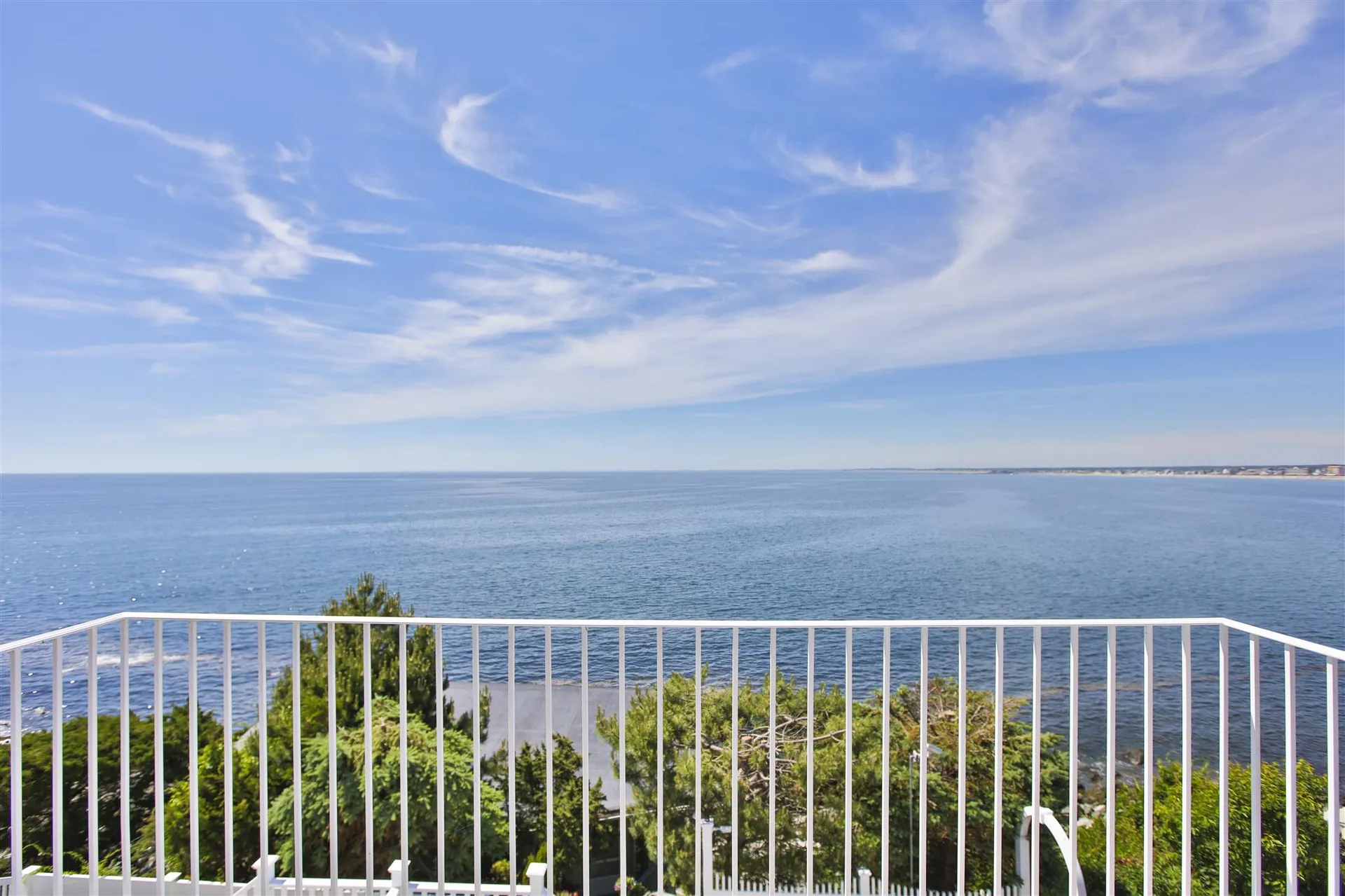 22 Cliff Avenue Hampton NH 03842