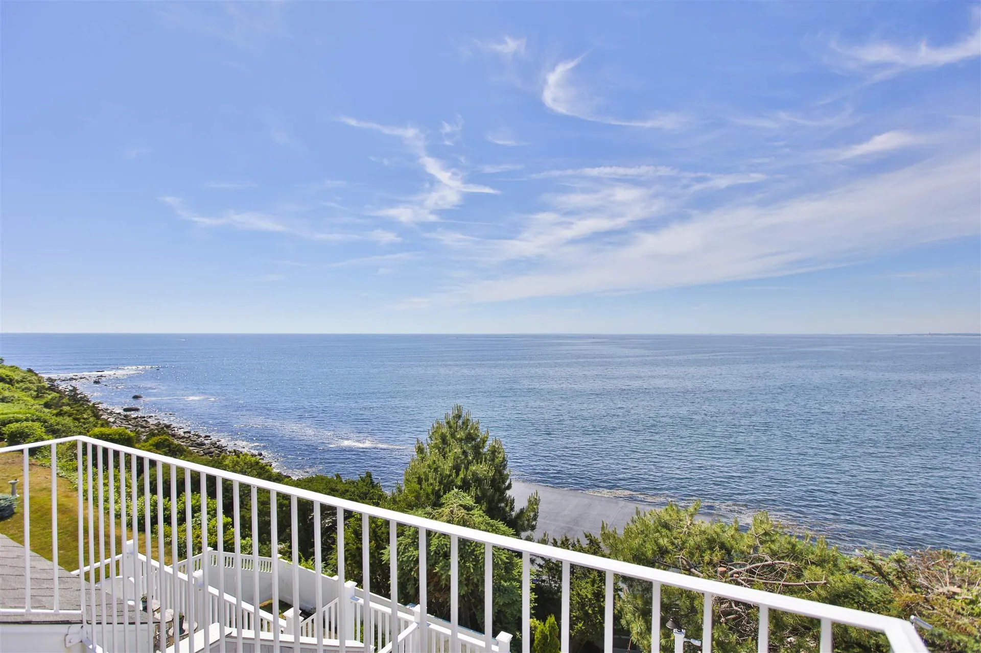 22 Cliff Avenue Hampton NH 03842