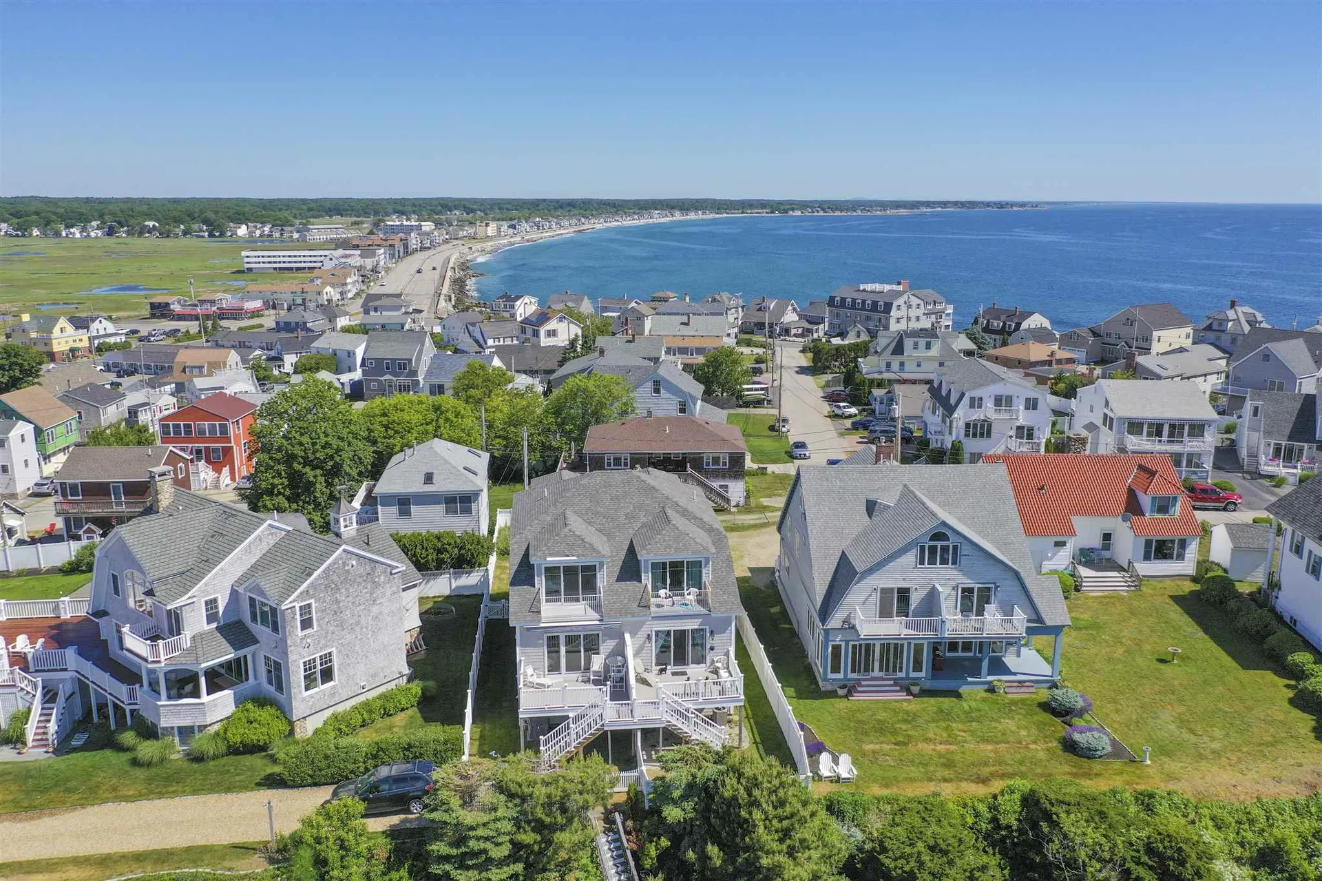 22 Cliff Avenue Hampton NH 03842