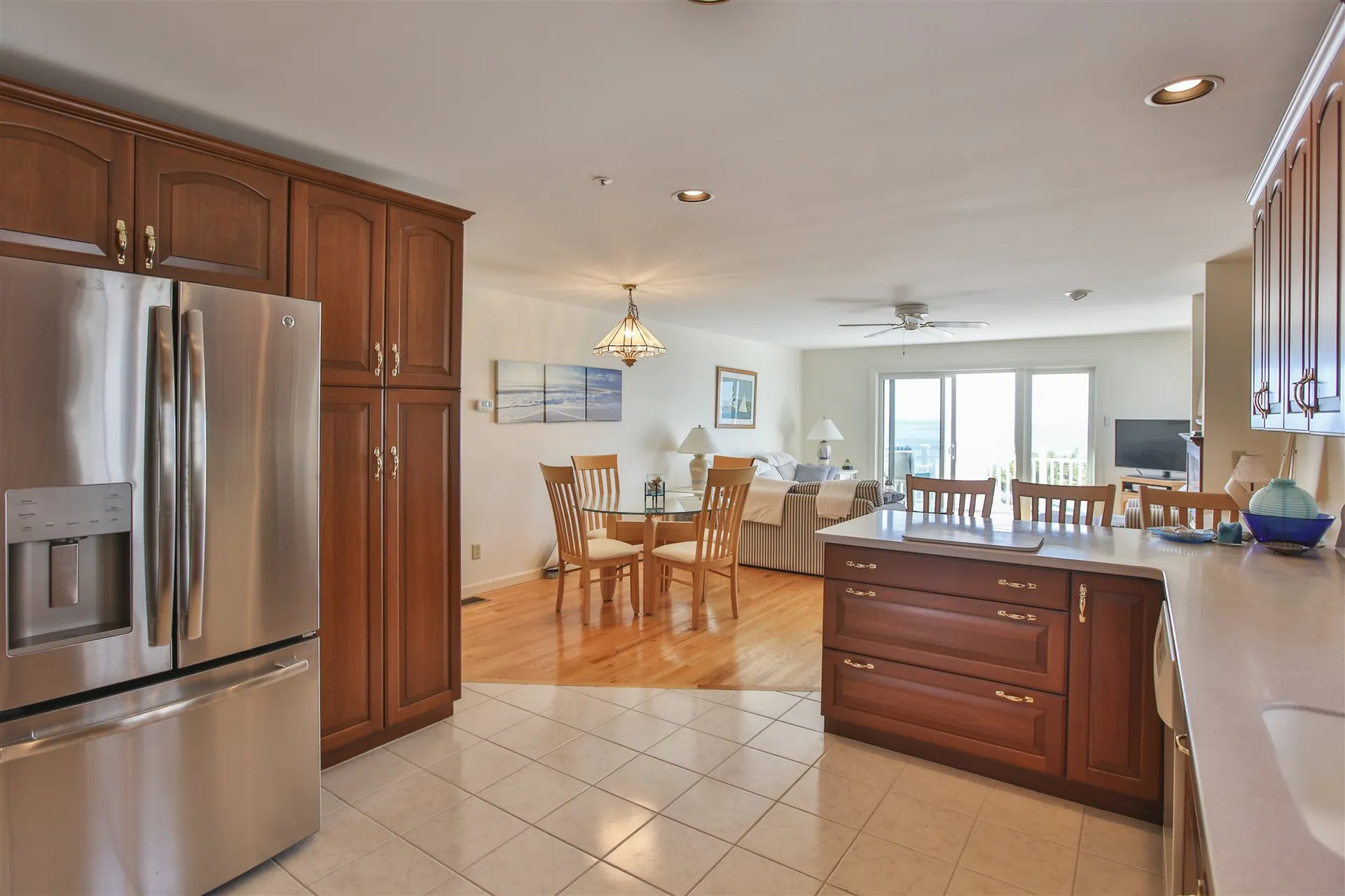 22 Cliff Avenue Hampton NH 03842
