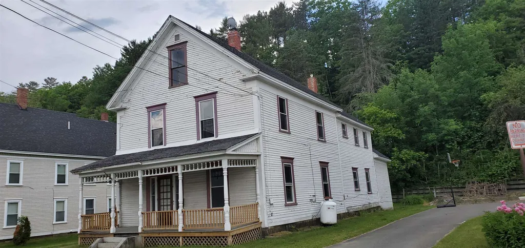 183 Pearl Street St. Johnsbury VT 05819