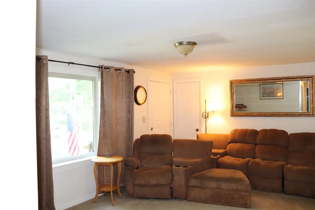 13 Mandela Drive Rochester NH 03868