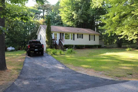 13 Mandela Drive Rochester NH 03868