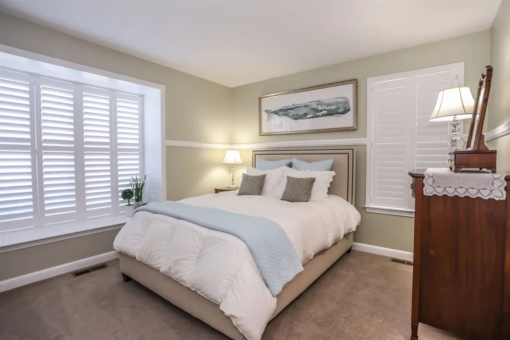 304 Sylvan Lane Manchester NH 03102