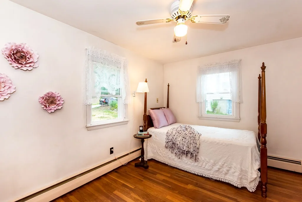 21 Mill Street Epping NH 03042
