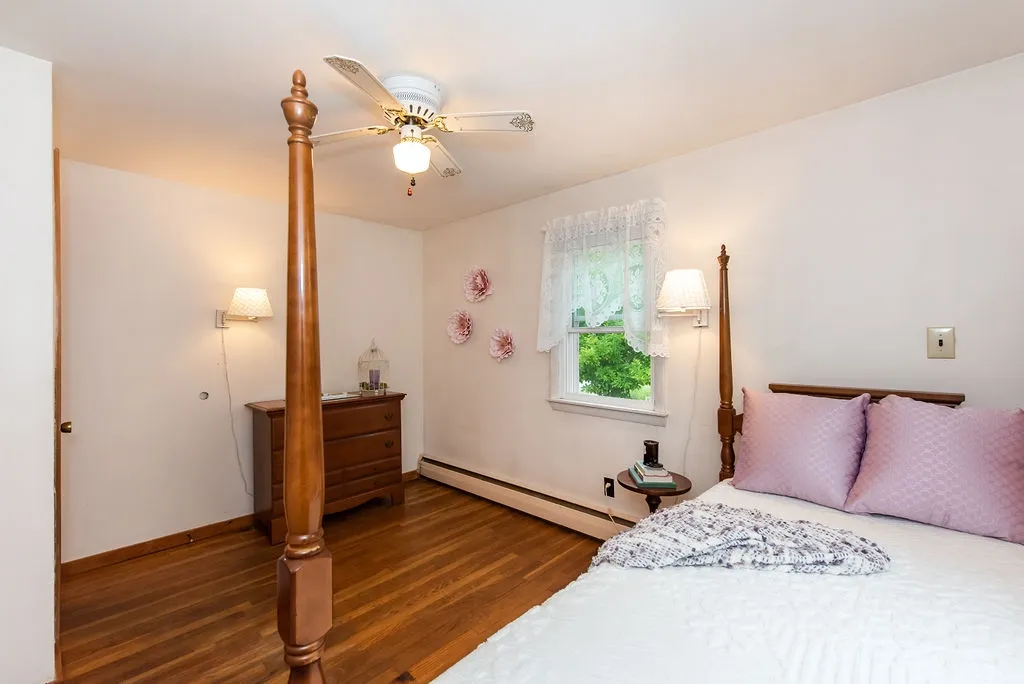 21 Mill Street Epping NH 03042