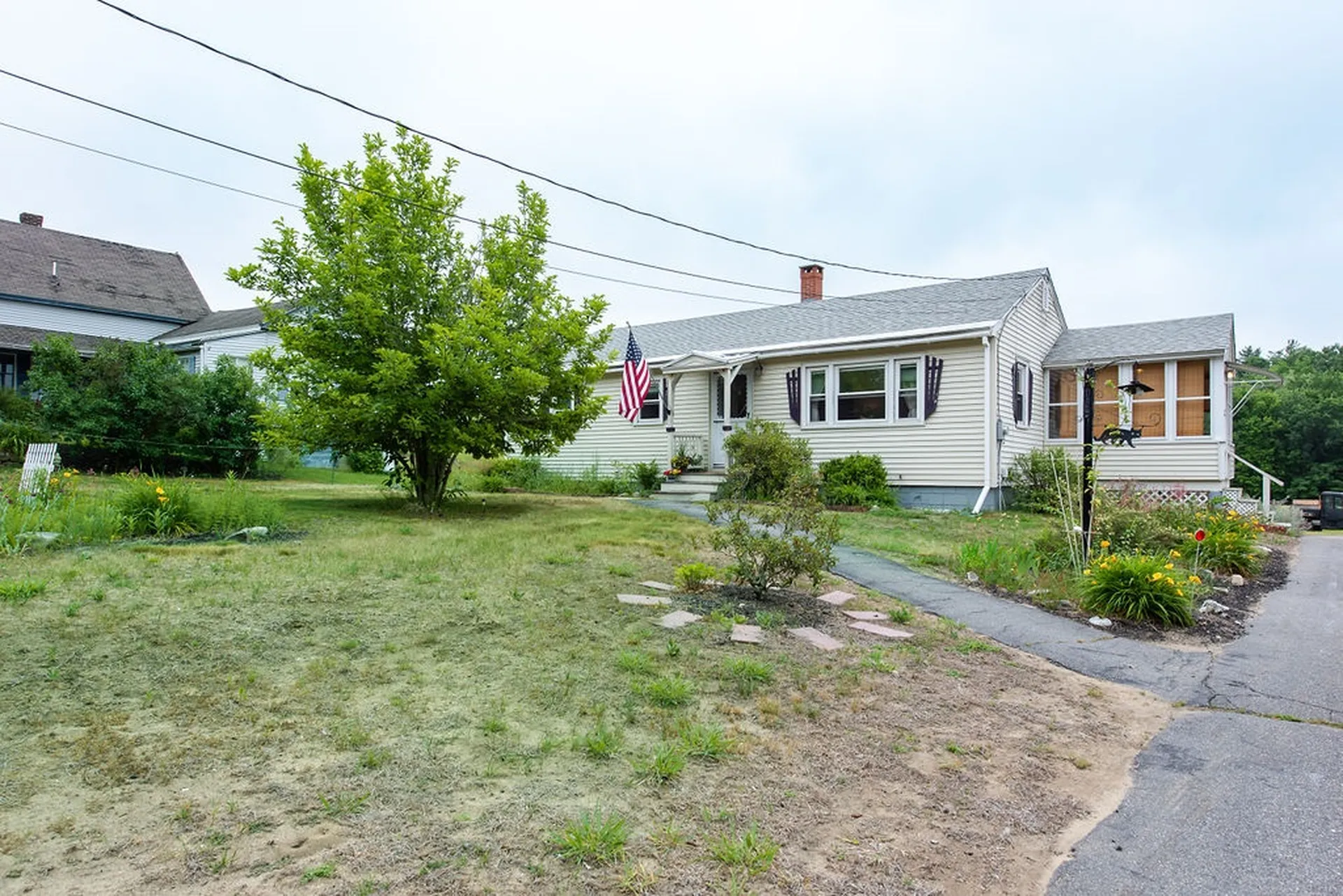 21 Mill Street Epping NH 03042