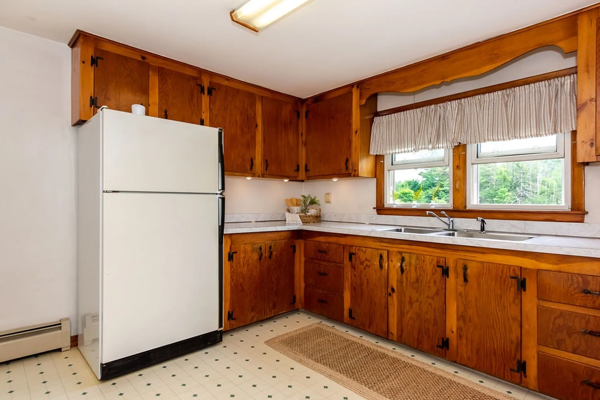 21 Mill Street Epping NH 03042