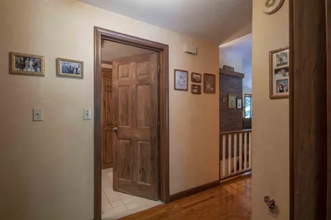 52 Redfield Circle Derry NH 03038