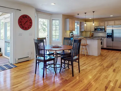 26 Sumac Lane Durham NH 03824-3214