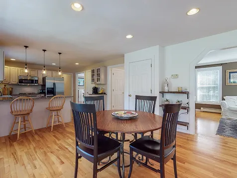26 Sumac Lane Durham NH 03824-3214