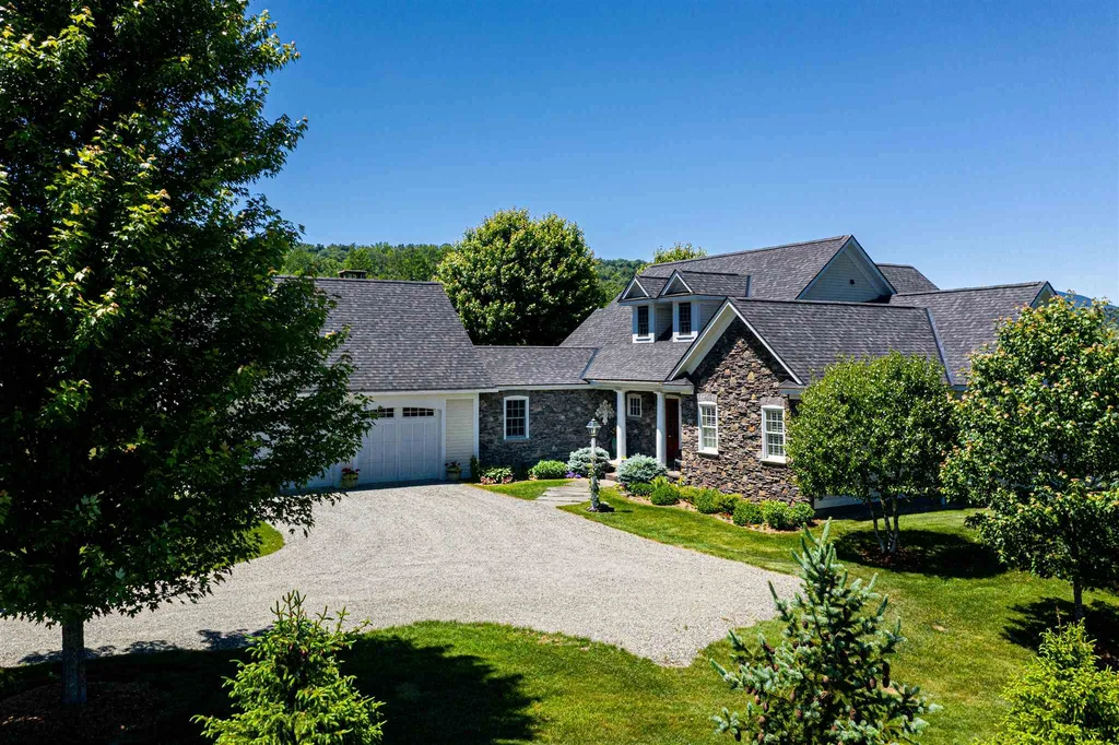 19 Smith Falls Lane Stowe VT 05672