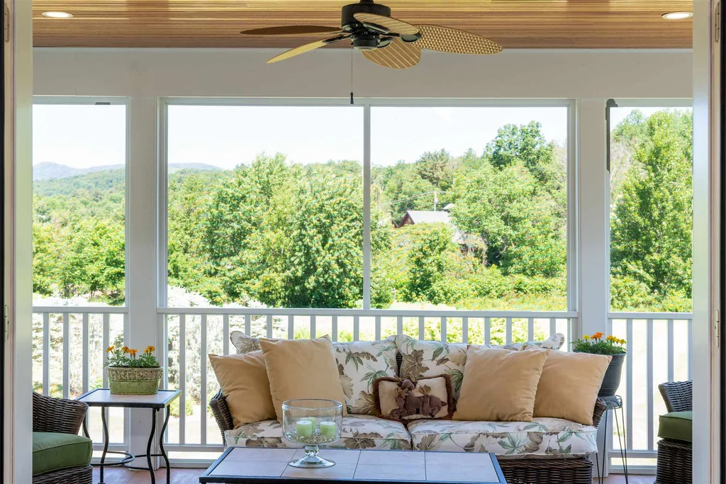 19 Smith Falls Lane Stowe VT 05672
