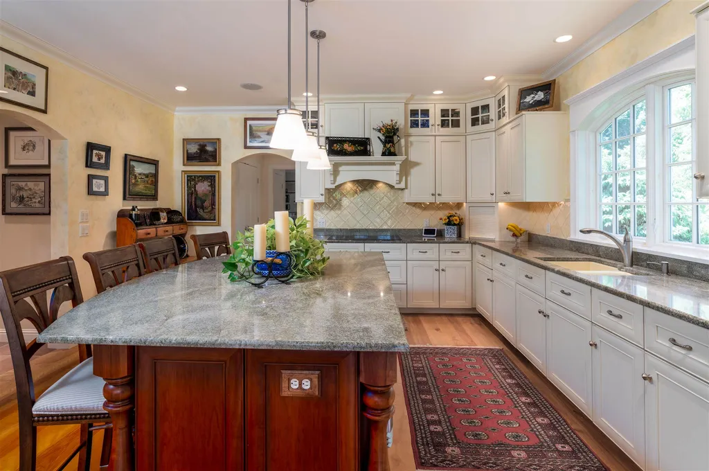 19 Smith Falls Lane Stowe VT 05672