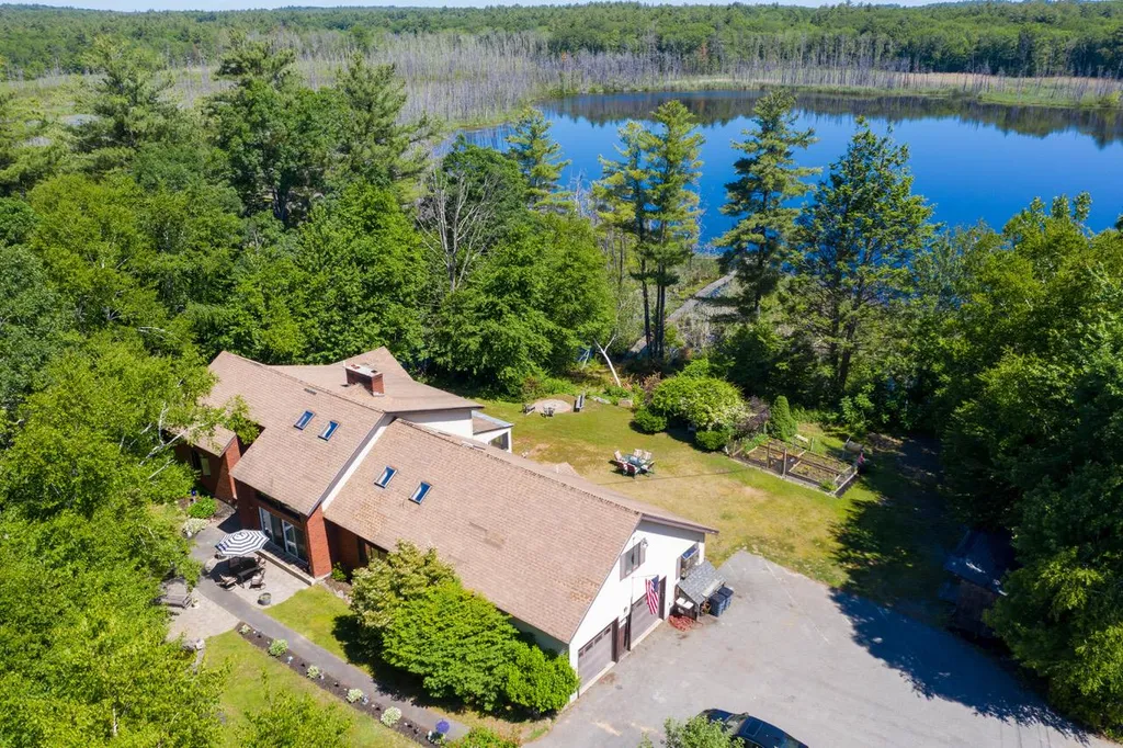 7 Kimberly Road Kingston NH 03848