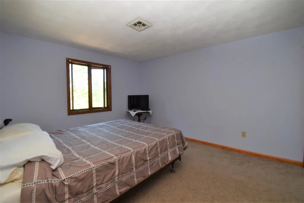 7 Kimberly Road Kingston NH 03848