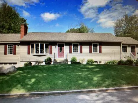139 Mayflower Drive Manchester NH 03104
